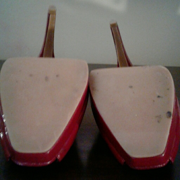 Shoes - Picture 1 of 2